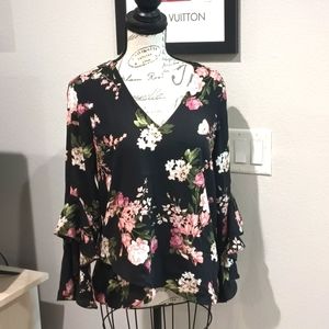 Vince Camuto xs blouse. Black with creme and pink flowers. New without tags.